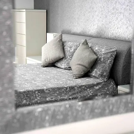 Apartamento At Lara 1br Apt, 10 Mins Walk To Sliema Ferries