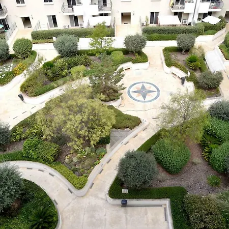 At Lara 1br Apt, 10 Mins Walk To Sliema Ferries Apartamento *